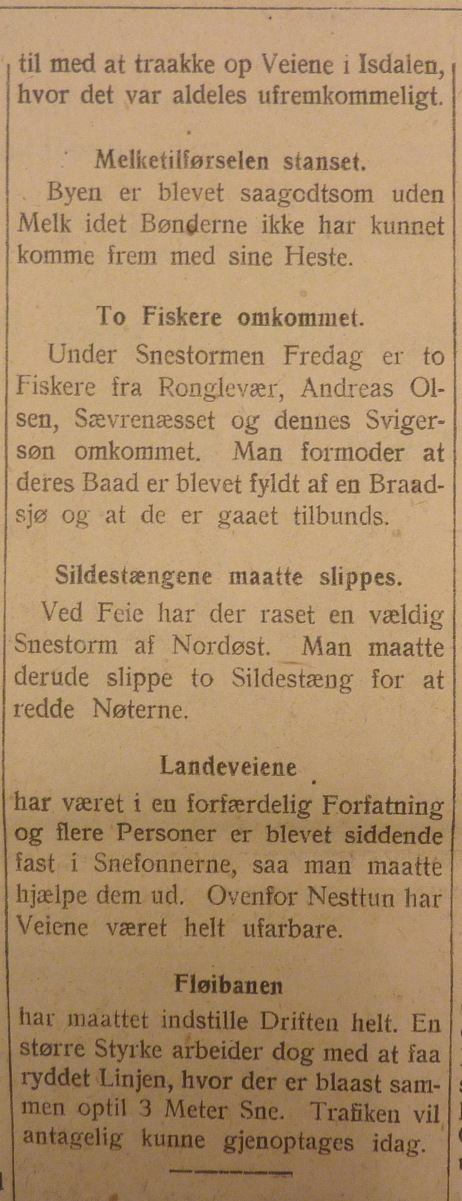 Noen av notisene om uværet og forholdene i byen i Morgenavisen mandag 21. januar 1918. Arkivet etter Morgenavisen, A-0863.